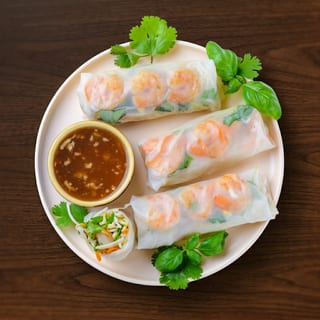 22. Gỏi Cuốn (2 Rolls)/ Spring Rolls